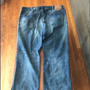 American eagle men’s jeans